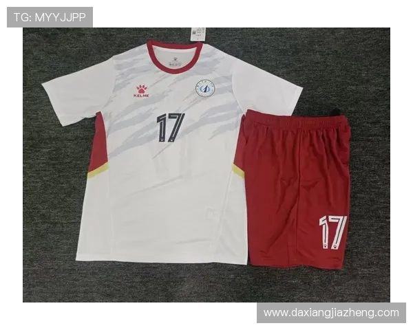 11号球衣足球明星赞助背后的故事与商业价值探讨 11号球衣足球明星赞助背后的故事与商业价值探讨