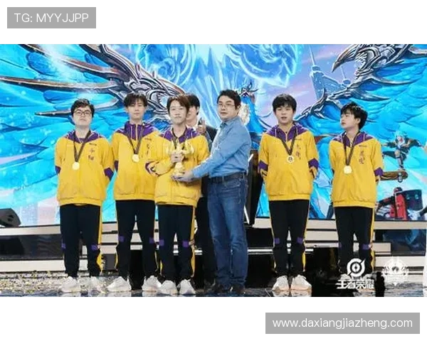 南京排球队以90分稳居精英赛积分榜首位争夺冠军荣耀